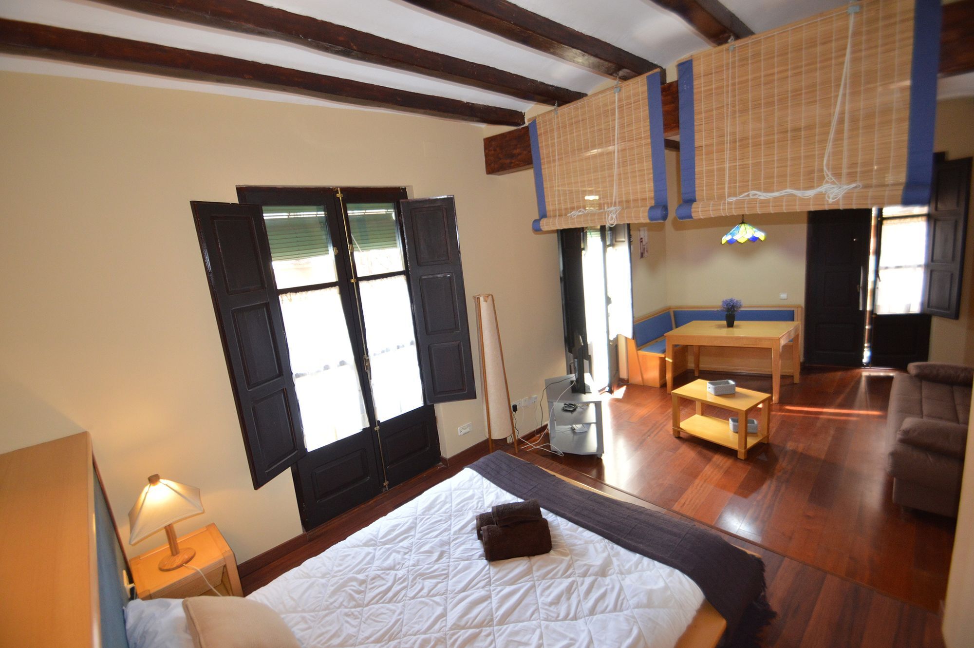 Tarragona Suites 70- Cavallers מראה חיצוני תמונה