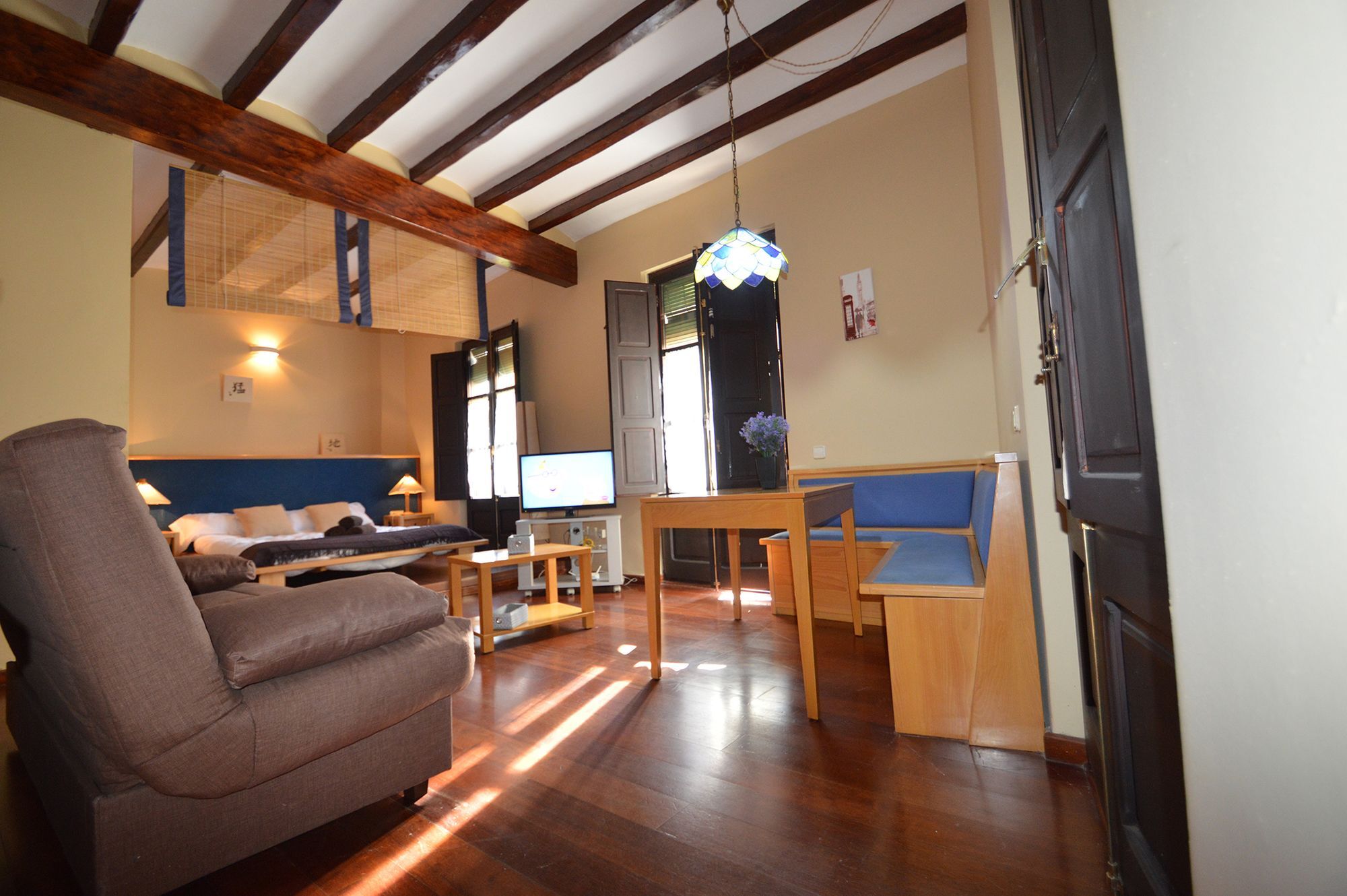 Tarragona Suites 70- Cavallers מראה חיצוני תמונה